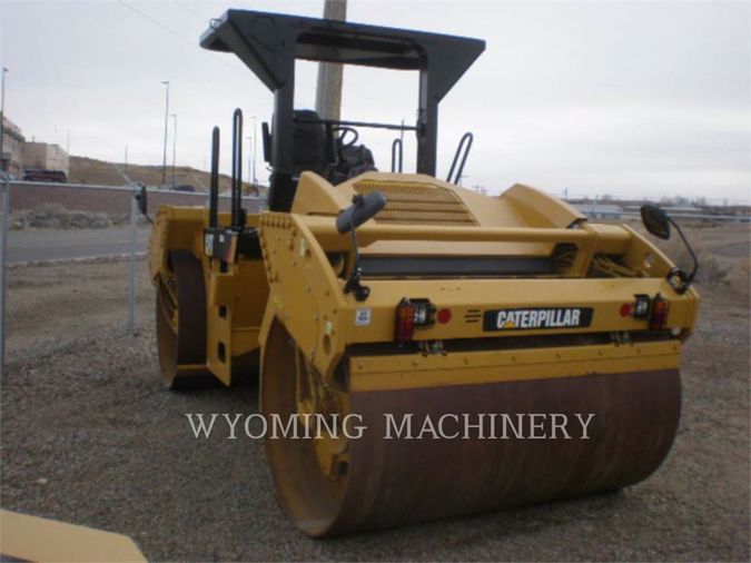 2012 CATERPILLAR CB64