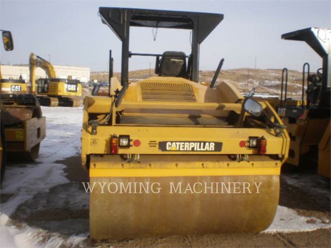 2012 CATERPILLAR CB64