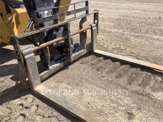 2019 CATERPILLAR TL1255