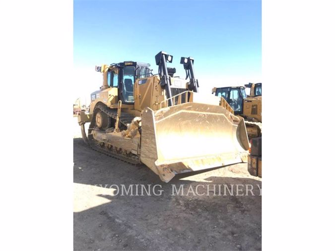 2017 CATERPILLAR D8T