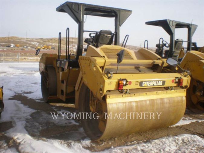 2012 CATERPILLAR CB64