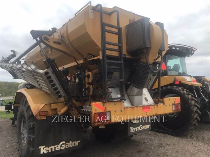 2013 CHALLENGER TERRA-GATOR 8300