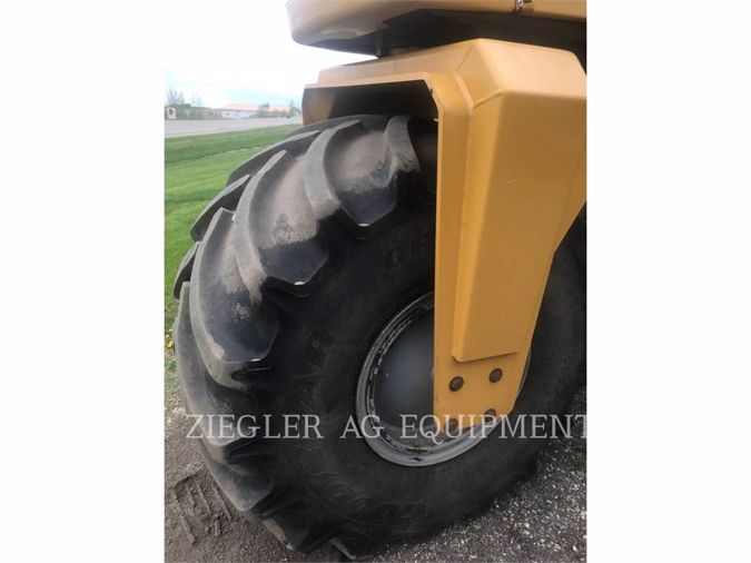 2013 CHALLENGER TERRA-GATOR 8300