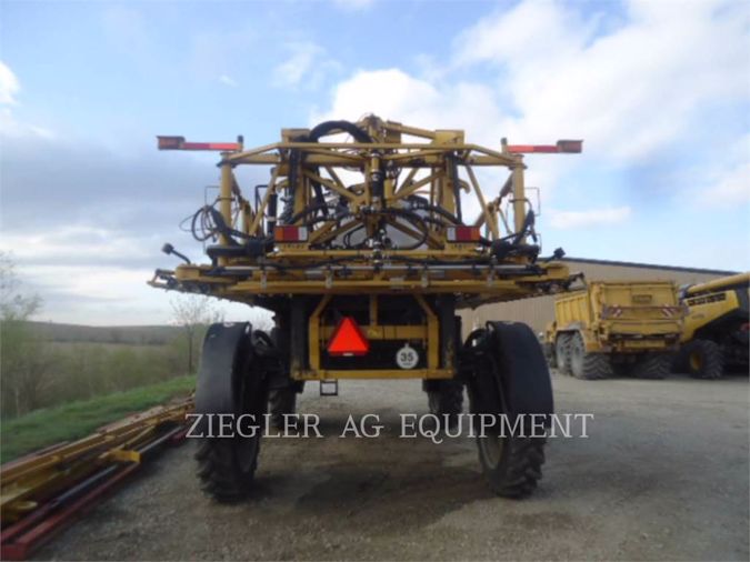 2017 CHALLENGER ROGATOR 1100