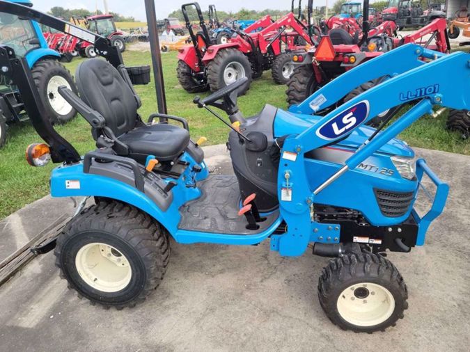 LS TRACTOR MT125