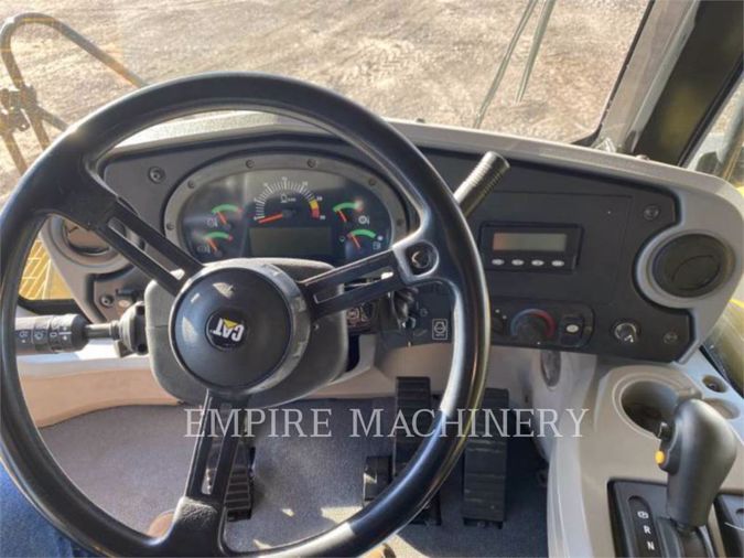 2010 CATERPILLAR 777F