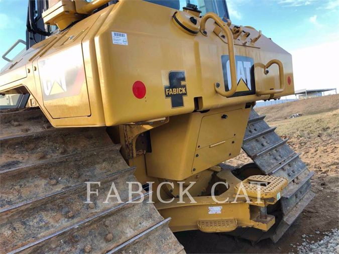 2017 CATERPILLAR D6N