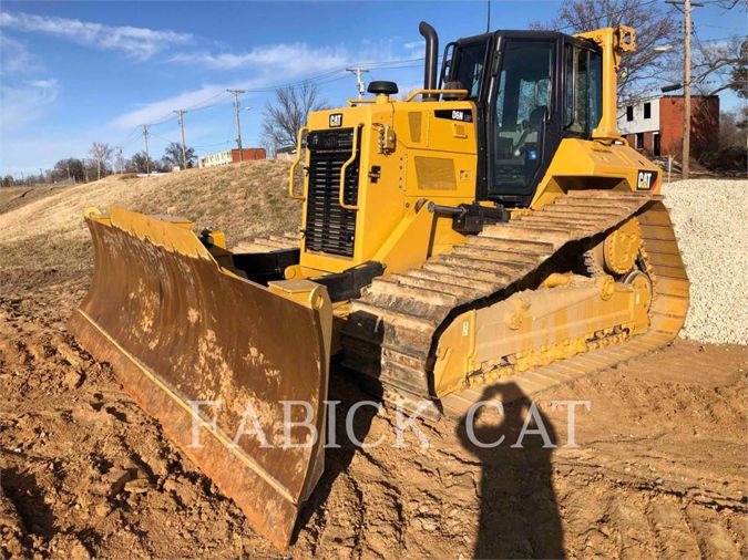 2017 CATERPILLAR D6N