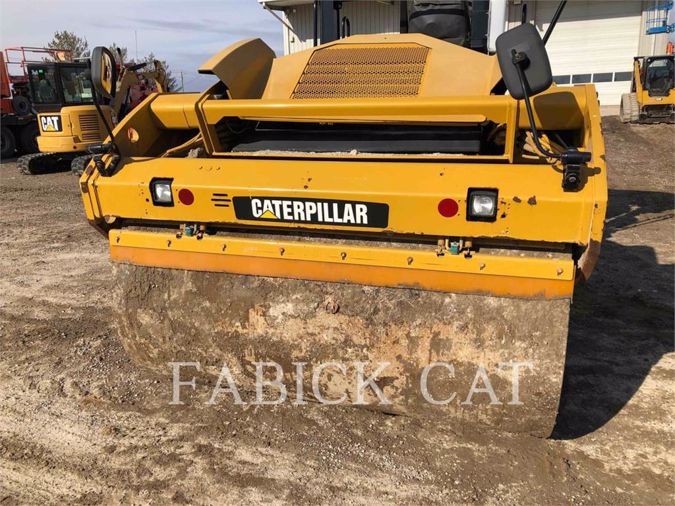 2013 CATERPILLAR CB64