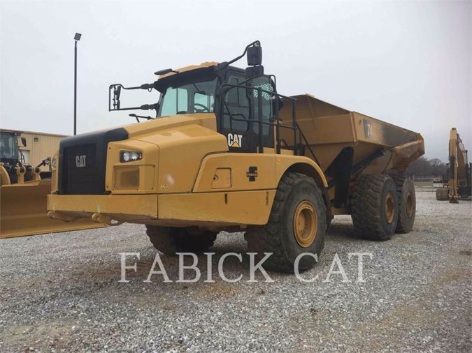 2018 CATERPILLAR 745