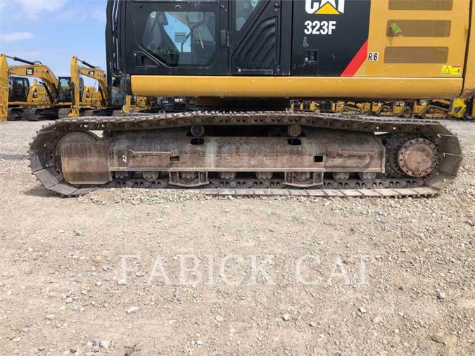 2015 CATERPILLAR 323F