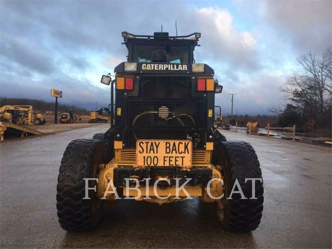 2011 CATERPILLAR 120M