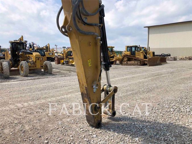 2015 CATERPILLAR 323F