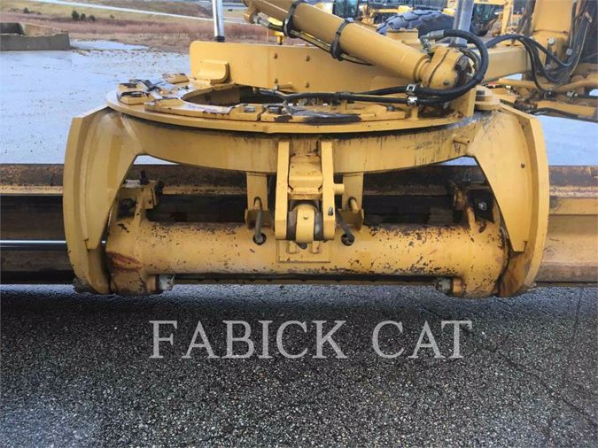2011 CATERPILLAR 120M