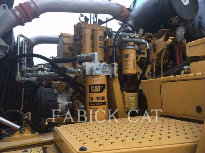 2018 CATERPILLAR 745