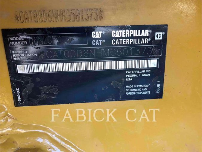 2017 CATERPILLAR D6N