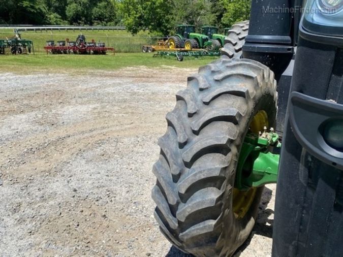 2016 JOHN DEERE 8245R