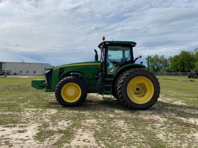 2015 JOHN DEERE 8270R