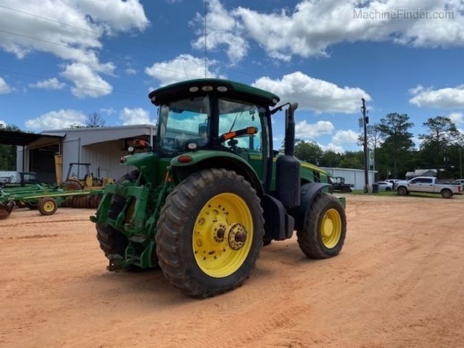 2012 JOHN DEERE 8260R