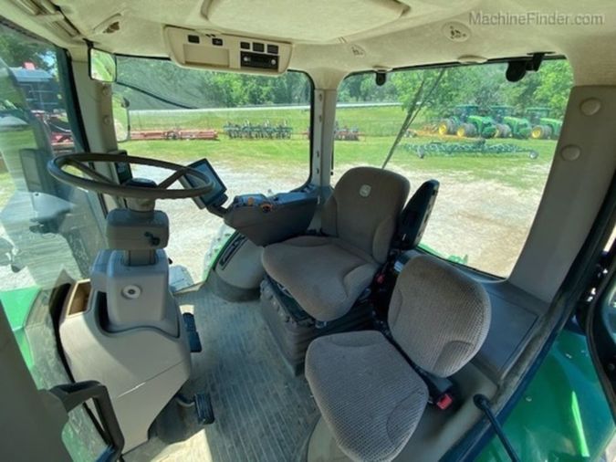 2016 JOHN DEERE 8245R