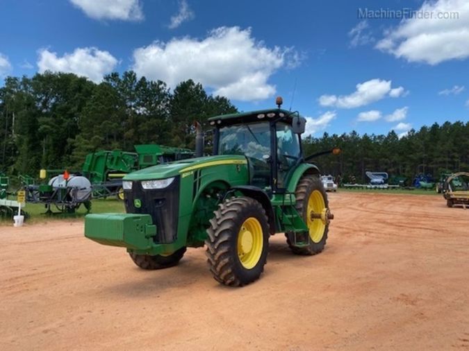 2012 JOHN DEERE 8260R
