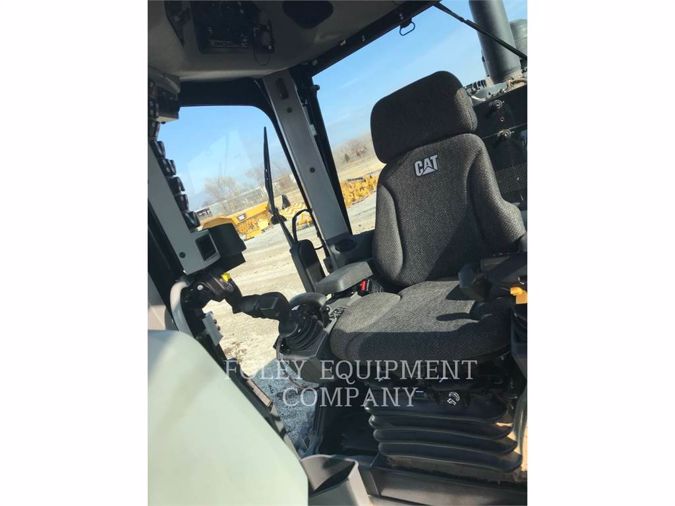 2016 CATERPILLAR 140M
