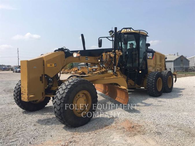 2011 CATERPILLAR 160M