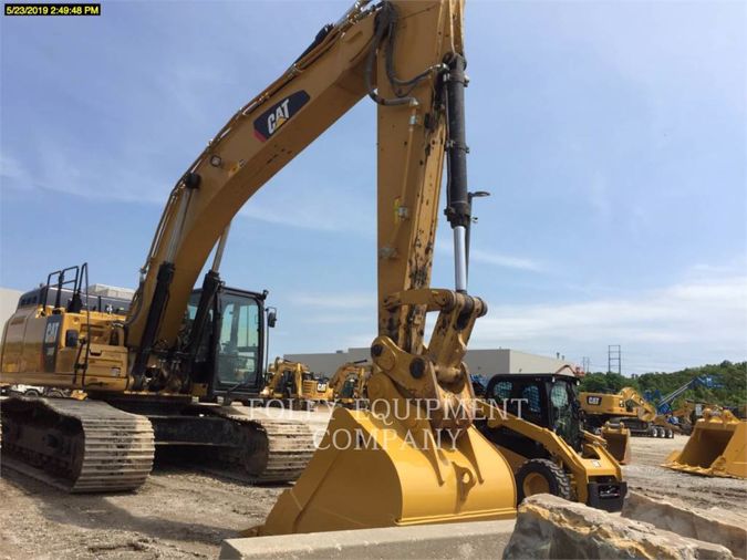 2017 CATERPILLAR 349F