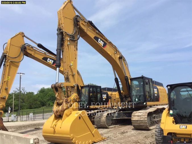 2017 CATERPILLAR 349F