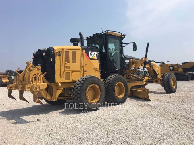 2011 CATERPILLAR 160M