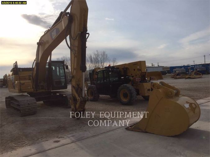 2017 CATERPILLAR 330F