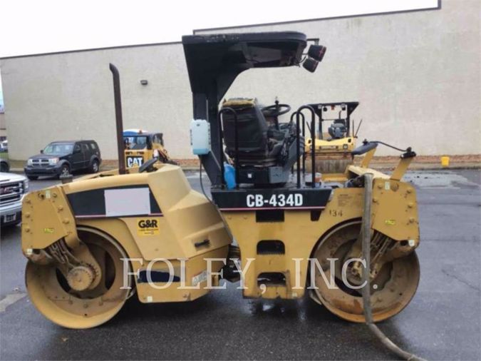 2006 CATERPILLAR CB-434