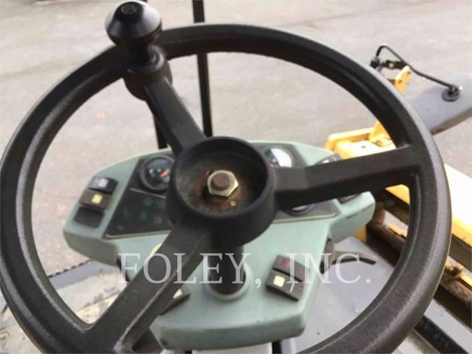 2006 CATERPILLAR CB-434
