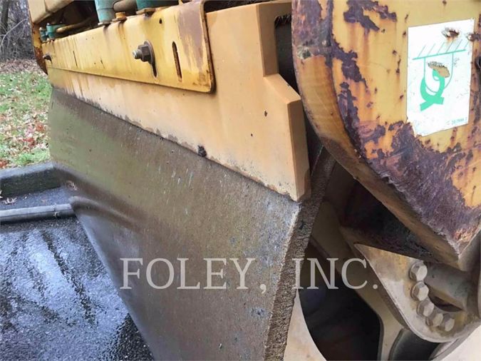 2006 CATERPILLAR CB-434