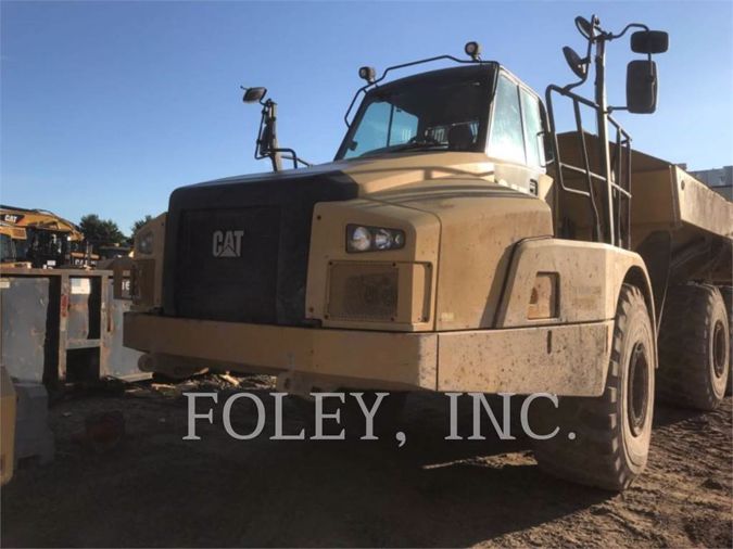 2015 CATERPILLAR 745