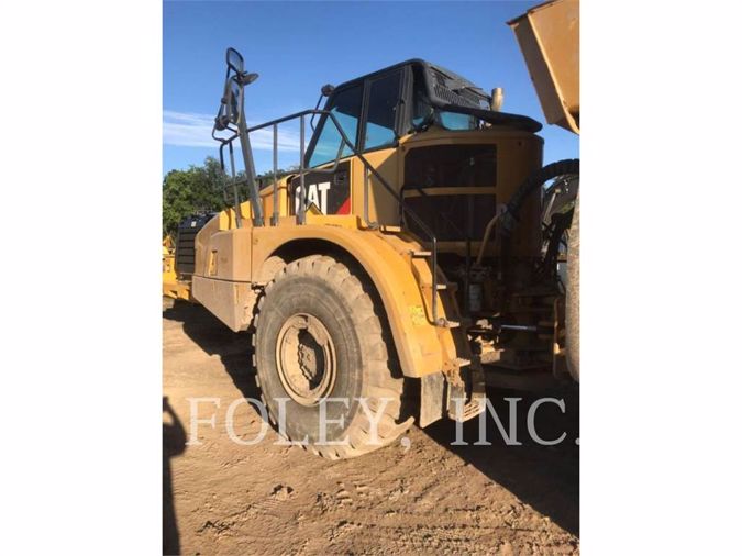 2015 CATERPILLAR 745