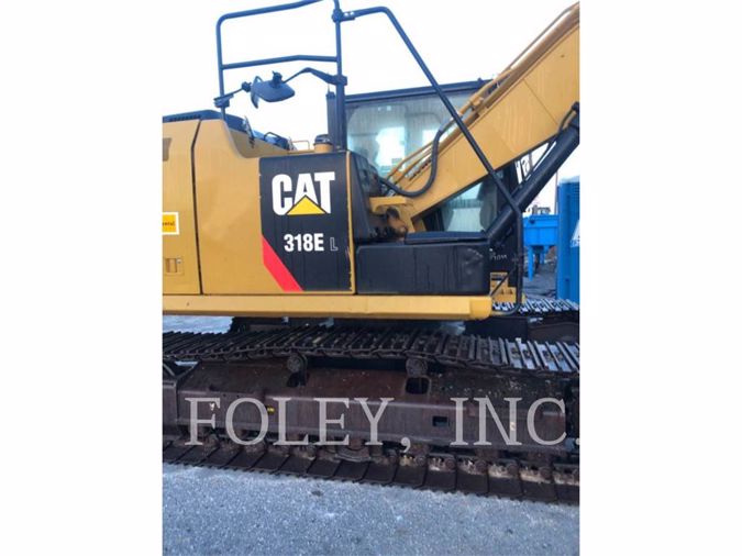 2015 CATERPILLAR 318E