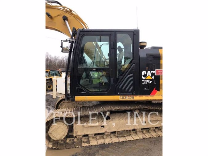2015 CATERPILLAR 318E