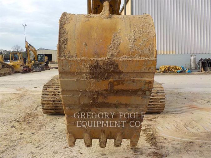 2017 CATERPILLAR 330