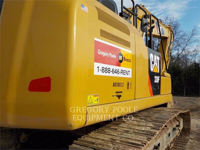 2017 CATERPILLAR 330