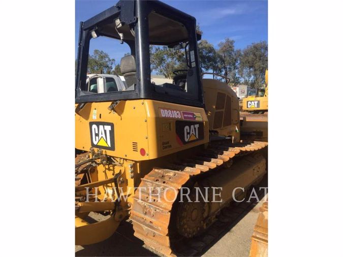 2015 CATERPILLAR D5K2