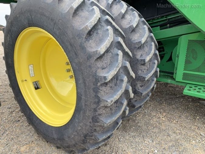 2014 JOHN DEERE S660