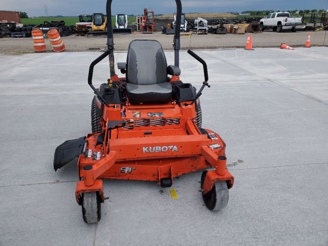 2017 KUBOTA Z724