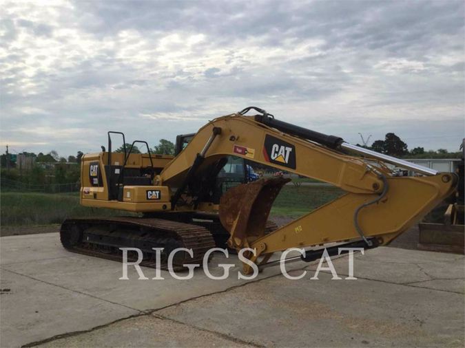 2019 CATERPILLAR 320