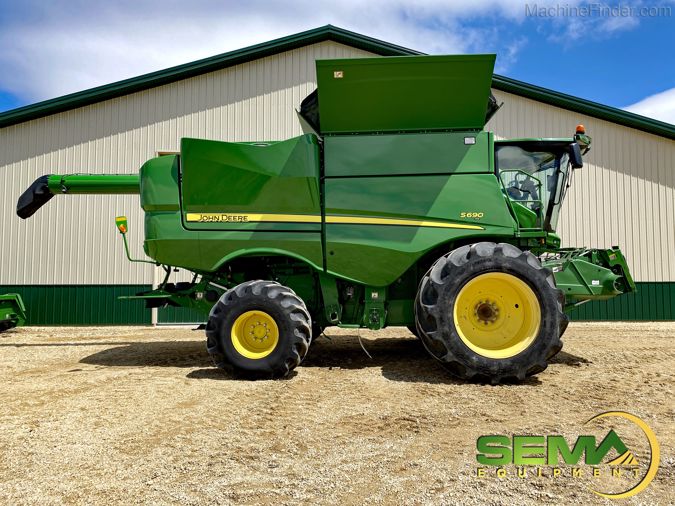 2014 JOHN DEERE S690