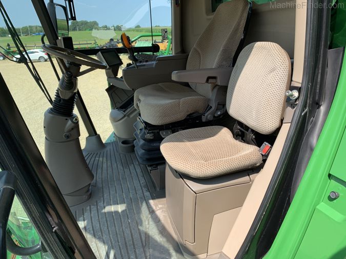 2014 JOHN DEERE S690