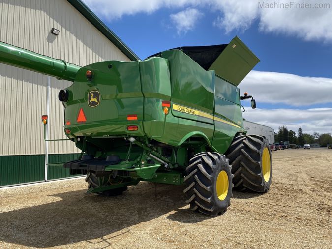 2014 JOHN DEERE S690