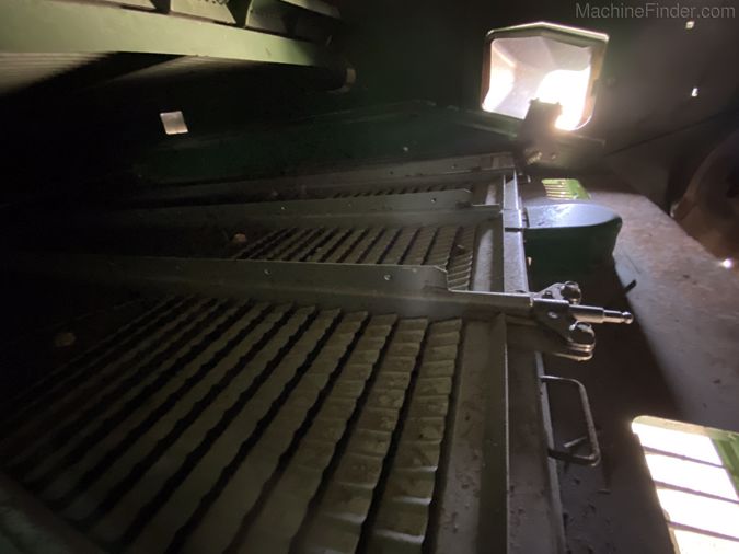 2014 JOHN DEERE S690