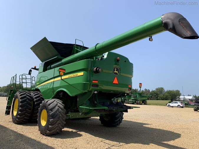 2014 JOHN DEERE S690