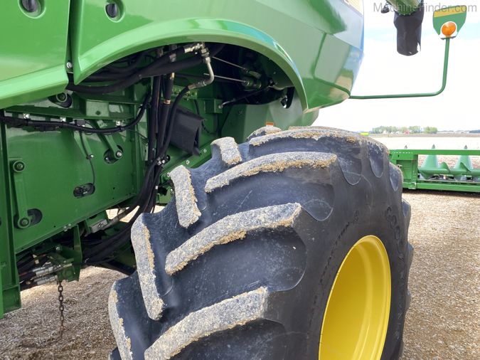 2014 JOHN DEERE S690